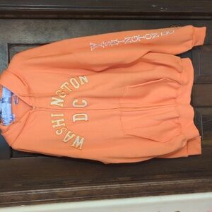 Light orange 2XL zippered sweatshirt Washington D.C. logo